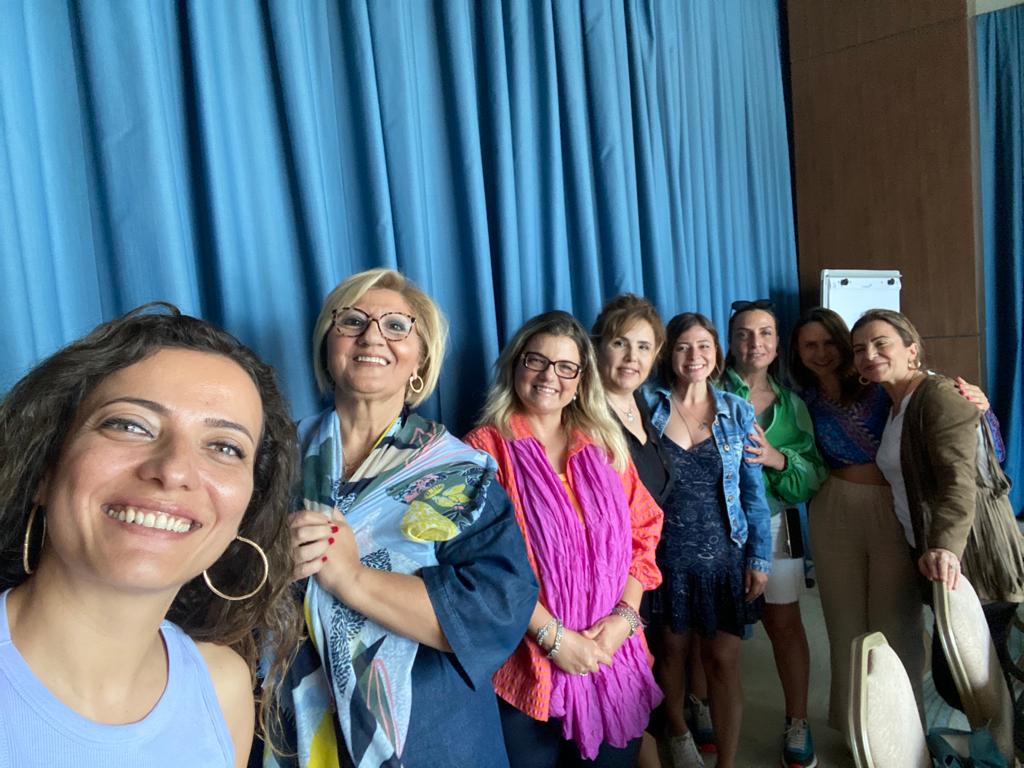 EWMD Türkiye üyeleri keyifli bir etkinlikle bir araya geldi. 

Sevgili Ekin Evşine'ye desteklerinden dolayı teşekkür ederiz.

#ewmdturkey #ewmd #ekinevşine
