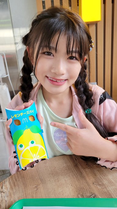 Twitterのコスプレ画像37