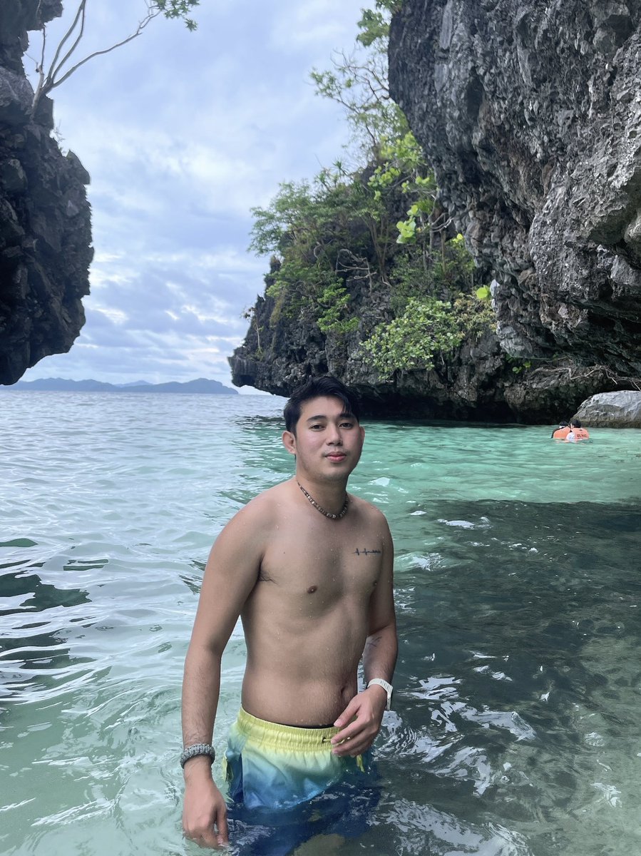 IAMCJRL's tweet photo. Basain kita😂 https://t.co/E7GjyULEZz