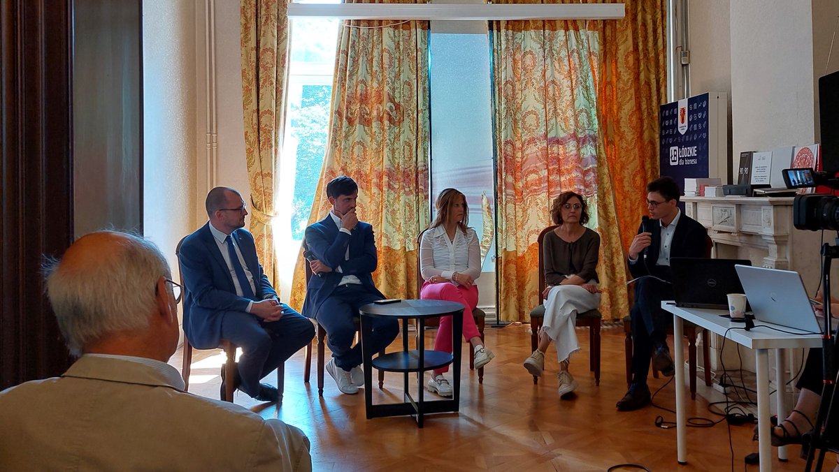 EU-project CIRCULAR FOAM tweet media