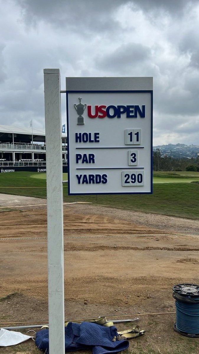 Peter Finch tweet media