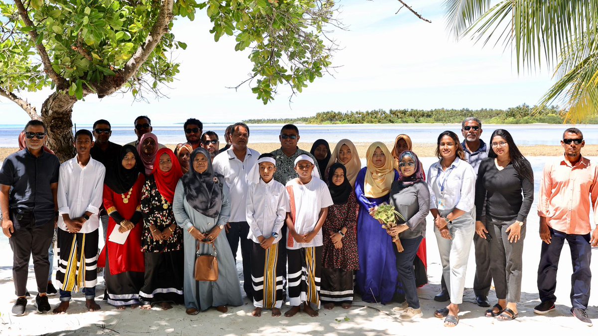 <a href="/MoTmv/">Ministry of Tourism and Environment</a> Tourism Diversification team, FENAKA MD <a href="/myfoona/">Ahmed Saeed Mohamed</a> &amp; Atoll Council President  <a href="/faihath/">Faihath</a> visited G.Dh Rathafandhoo on 10th June. Team met Council President Mohamed Abdulla &amp; members, WDC &amp; entrepreneurs, discussed community-based tourism development &amp; visited tourism sites.