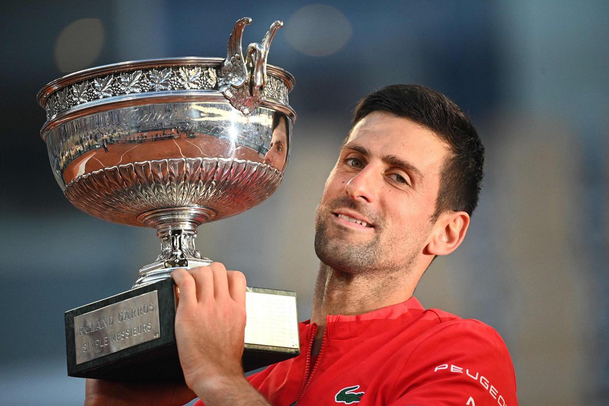 CedricEtVegan's tweet photo. Bravo @DjokerNole qui prouve une fois de + son talent de #tennisman, l'un des + grands de tous les temps...tout en étant #vegetalien ! De quoi pulvériser les idées reçues de ceux qui n'ont pas retiré leurs œillères au sujet de la pourtant si bénéfique #alimentation #végétale https://t.co/UXa5CqFIGD
