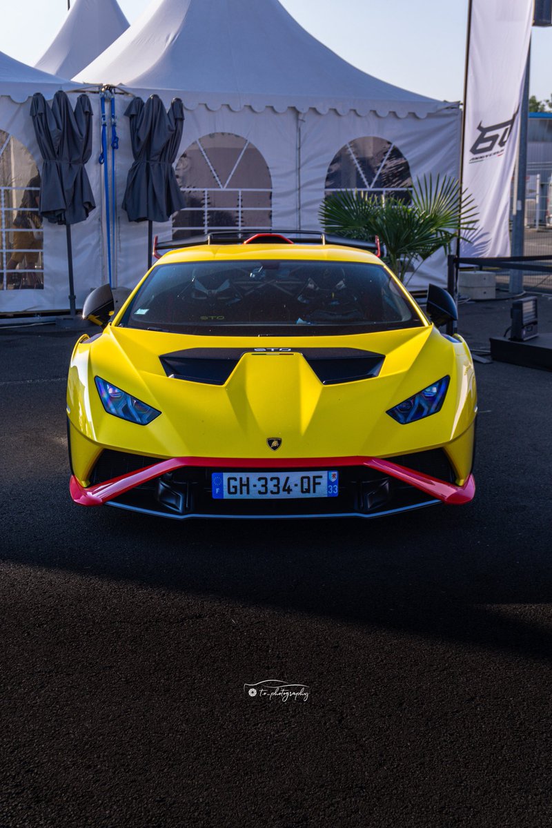 theopnst's tweet photo. Lamborghini Huracan STO 🇮🇹🏁
#Lamborghini #cars #huracansto https://t.co/BWL44dEhXt