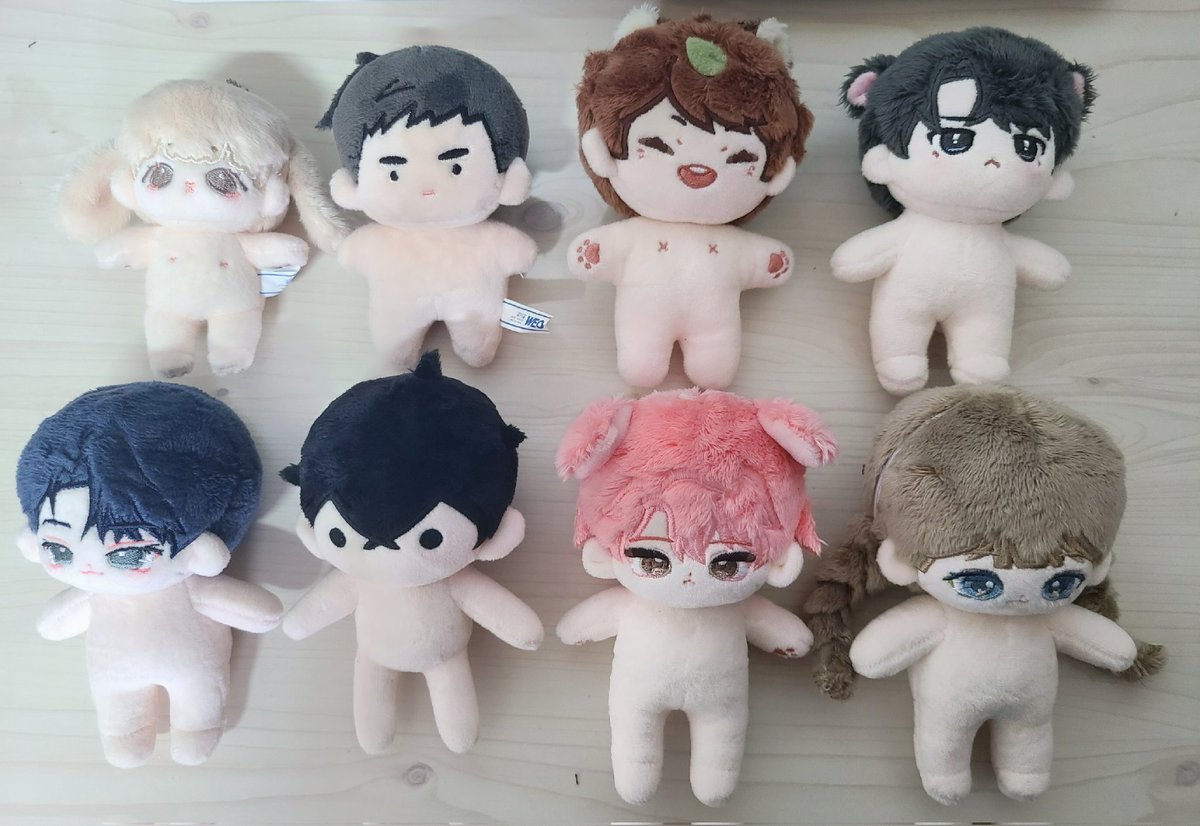 violet_fairly's tweet photo. 우블 베어 옷장 바디 별로 착샷 찍어봤어용!

7~14cm 정도되는 인형에 바지 셔츠 겉옷 등등 다 입힐 수 있었습니다.  둔둔함에 따라 입히기 힘든 정도랑 핏이 달라지긴 하지만 못 입힐 정도는 아니었어요! 사이즈 걱정 조금 덜하셔도 되지 않을까 싶습니다

타래에 착샷 있습니다! https://t.co/oz2Dpt93FR