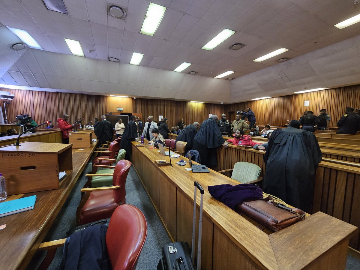 [JUST IN] : The #SenzoMeyiwa murder trial is NOT going ahead as planned this week. 

NPA says Judge Tshifhiwa Maumela is unwell - and that this may be a lengthy postponement.