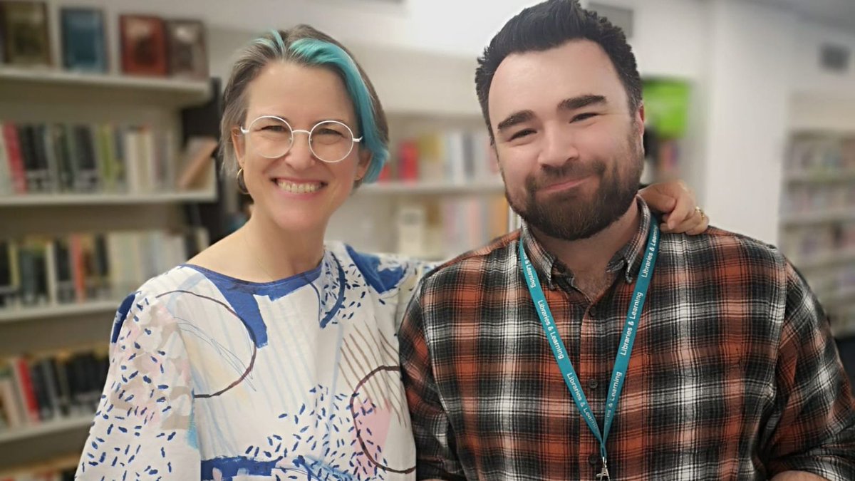 Over the weekend author @A_J_Lester visited @RedditchLibrary to talk about her writing and her varied and fascinating writing career #libraries #books #bookevent #authorevent #authortalk