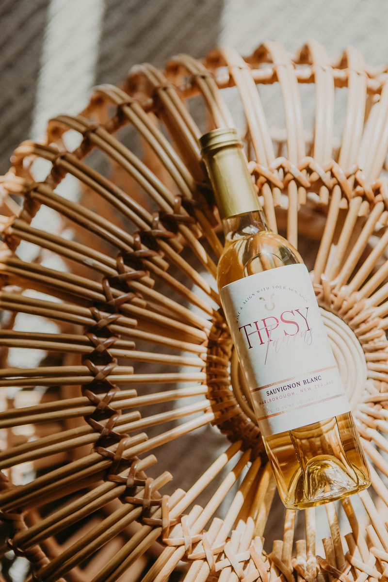 breezelynmorita's tweet photo. My wine brand is officially launching on Thursday, June 15th🥹 I’ve been working on this for 9 mo and am so excited to finally share my astrology brand and my Sauvignon Blanc Sun! wine that encapsulates your Sun Sign and encourages self love💛 DM on IG @tipsytauruswine to order https://t.co/LUV61oUPwH