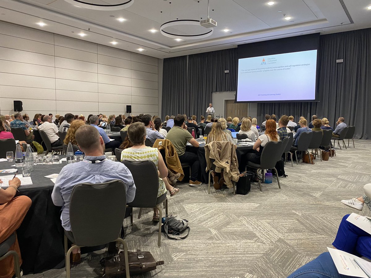 thinkschoolcom's tweet photo. The #festivalofmetacognition is off and running with Dr Neil Mercer https://t.co/Cl7ZOE1RTE