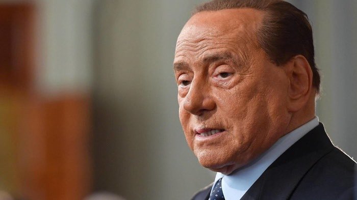 amicii_news's tweet photo. Silvio Berlusconi è morto. https://t.co/9qdy8ug31U