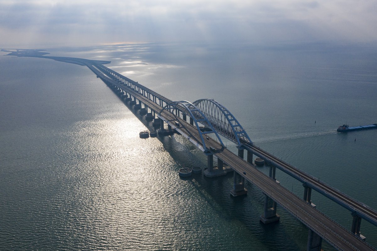 ok_ukraine's tweet photo. Поддерживаете ли вы уничтожение крымского моста, сегодня в день мордора?

Ретвит - да поддерживаю. https://t.co/Sg3zVOYP6B