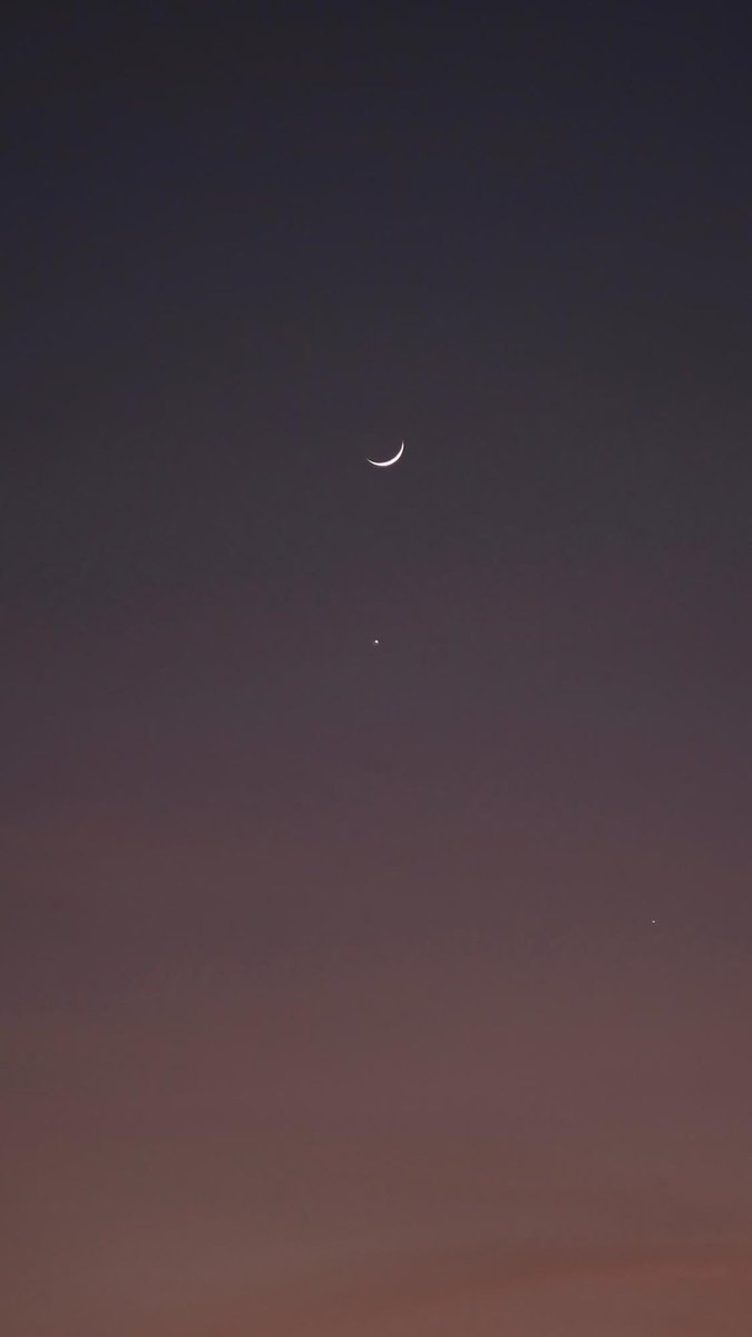 If you sleep now, you will dream, but if you study now, your dream will come true.