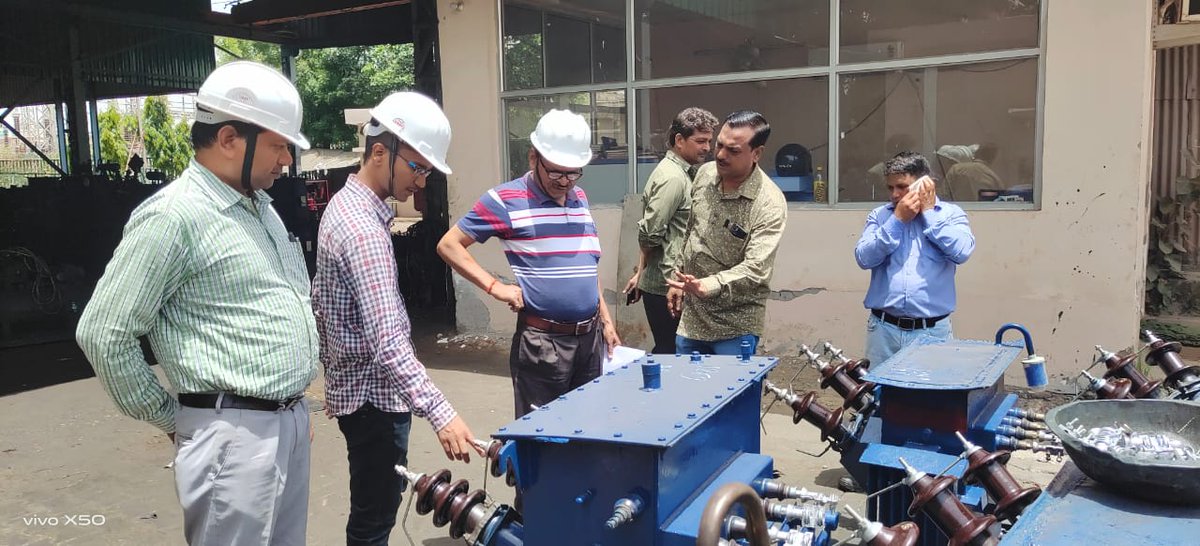 Today Respected EE Sir Agra inspected Mathura Workshop and checked Repairing work quality and oil leakage, Breather, Arcing horn, Connector Etc. Checked of Repaired Transformes .
@DvvnlWorkshop <a href="/MDDVVNL/">MD DVVNL AGRA</a> <a href="/DvvnlDirectorT/">Dvvnl Director Technical, B M Sharma</a> <a href="/raviagarwal68/">Ravi Kumar Agarwal</a> <a href="/SPSINGH80774918/">eeewddvvnlagra</a> <a href="/Lakhend29447072/">Lakhendra Singh (AE WORKSHOP MATHURA)</a>