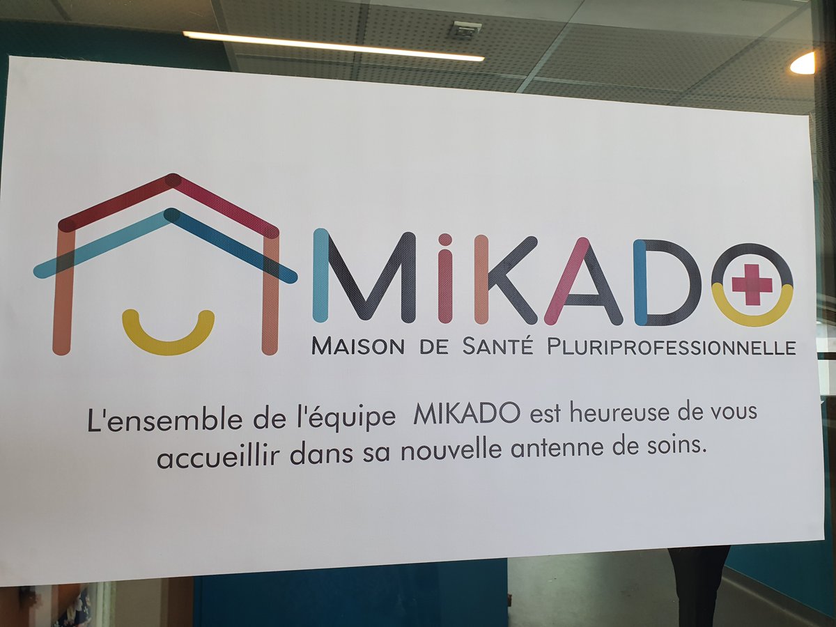 CPAM94's tweet image. C’est avec grand plaisir que la @CPAM94  a inauguré la 13ème Maison de Santé Pluri-professionnelle du 94, à Villeneuve-le-Roi : 24  professionnels de santé, médicaux et paramédicaux, vont prendre  en charge des patients de façon coordonnée pour favoriser le parcours de  soins