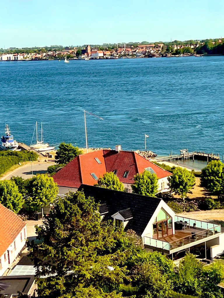 shaikhnabeel46's tweet photo. Never thought Aarhus is this beautiful https://t.co/QjBGrv3QLr