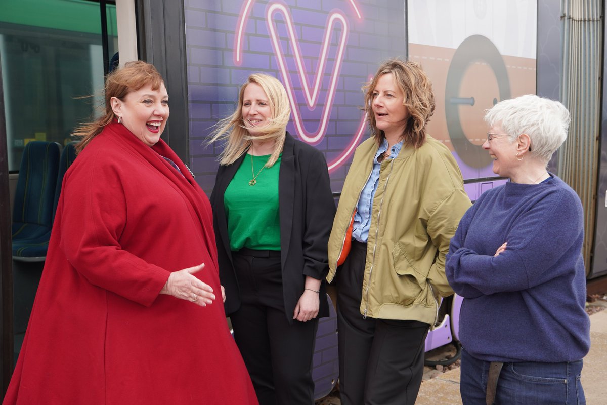 NottsOPCC's tweet photo. 🔥🔥🔥Trailblazers are being urged to think outside the box for ways to tackle crime after £150,000 was made available through the launch of a new Make Notts Safe Innovation Fund.
Find out more here 👇 https://t.co/63xIL1Dynl https://t.co/b2ld4MmXpJ