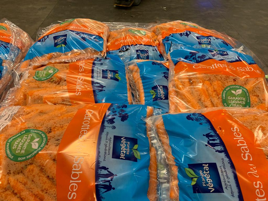 Fruco_plc's tweet photo. A brilliant start to the week here at Fruco we have Mexican asparagus and French carrots to name a few of the quality produce we have available at the moment! Call us on 01580 232300. https://t.co/Rv3KS8P7rM