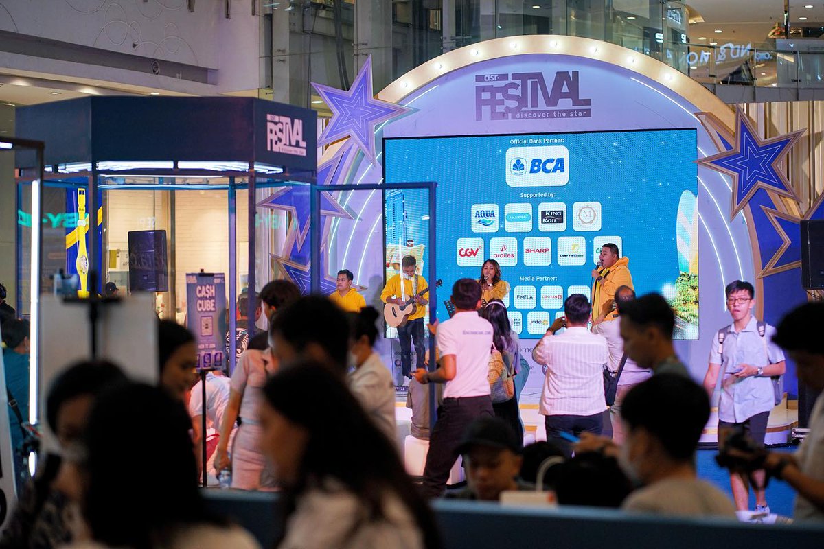 HARRISklpgading's tweet photo. Wrapped up #ASRFESTIVAL2023 at Central Park Mall! Thank you for participating in ASR Festival 2023 and good collaborating with @melvinnjr as a Guest speaker and @sharpindonesia for supporting our event.
We had a fun time sharing about Healthy Lifestyles, Live Cooking https://t.co/hN0SHX2Gou