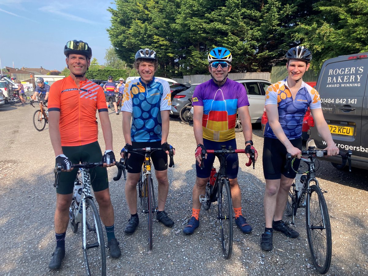 AFieldingLab's tweet image. Success! Before and after 60 miles of hot roads, Team @BLSLancasterUni @LancasterUni complete the Cycle of Hope. Congratulations to @NorthWestCancer for organising a great event and big thanks to everyone who’s sponsored.