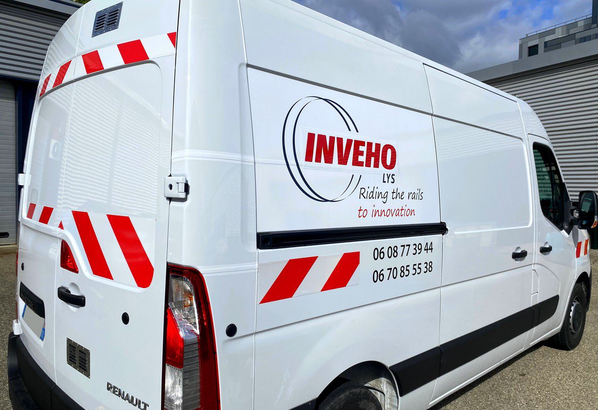 WAS LIGHT tweet media