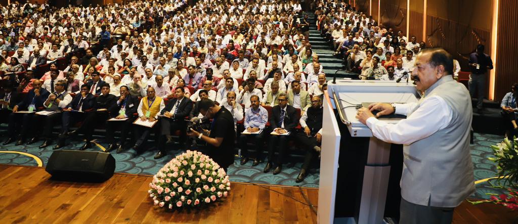 Ankur_ISS's tweet photo. #NationalTrainingConclave inaugurated by Hon'ble Prime Minister dated 11.06.23 at ITPO, Pragati Maidan, New Delhi. https://t.co/IXWeZnM4oD