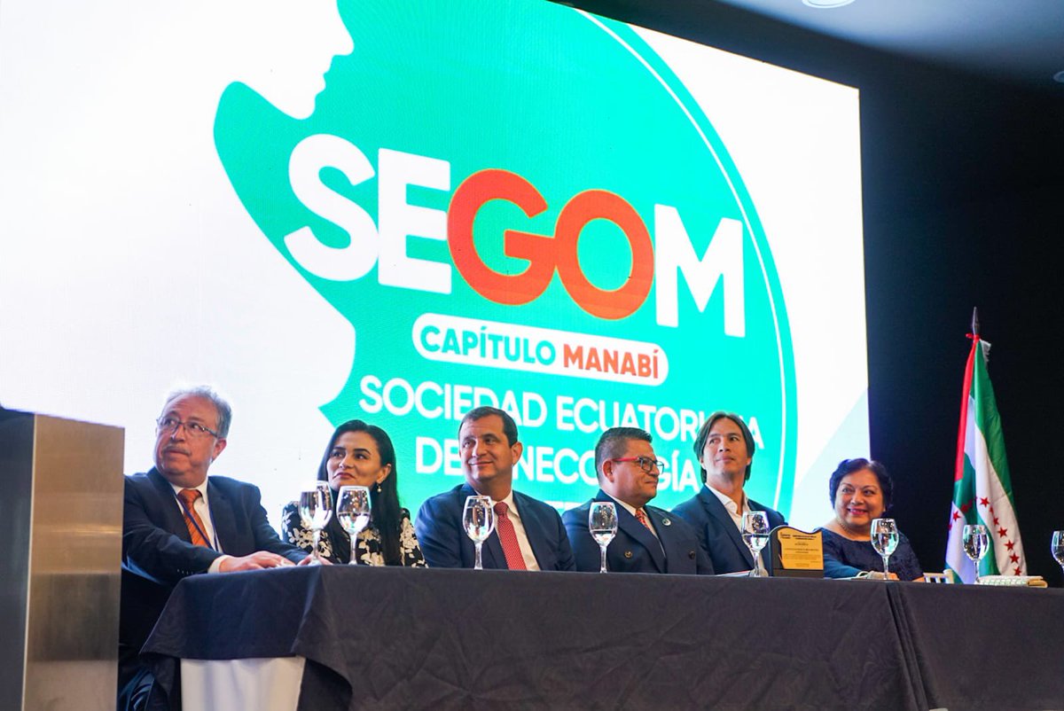 Leoorlandoa's tweet photo. Participamos en el 1er Congreso Internacional organizado por la Sociedad Ecuatoriana de Ginecología y Obstetricia de Manabí #SEGOM, que también conmemoró 45 años de fundación. Muchas gracias al Dr. Otto Giler Cantos, actual presidente de la SEGOM, por la invitación.
Estamos orgullosos de que Manabí sea sede de este tipo de eventos con repercusión nacional e internacional, donde además también se reconoció el legado del Dr. Gene Alarcón Castro, socio fundador y primer presidente de la SEGOM en 1978.