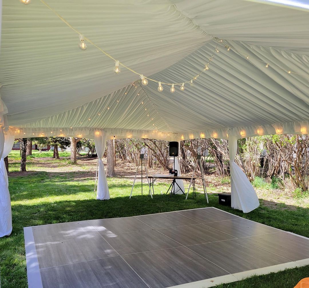 we don't remember days, we remember moments..❤️

#tents #weddings #events #tentrental #tentrentals #frametentforsale #weddingrentals #weddingrental #eventrental #eventrentals #partytent #weddingtent #eventtent