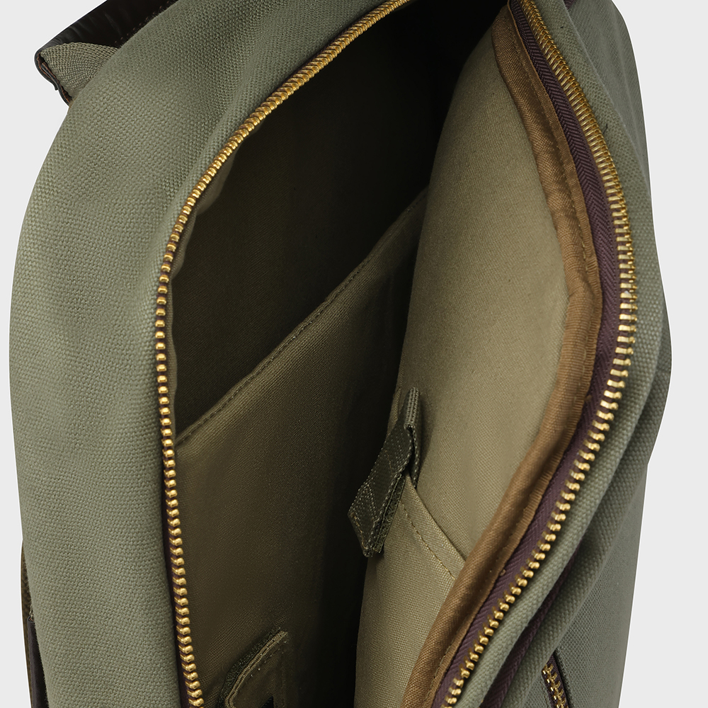 Master Dragon Backpack

Designed for the modern warrior, this backpack is the epitome of class and functionality.

With multiple compartments, it effortlessly organizes your belongings, while the padded sleeve keeps your laptop secure. 

Get ready to conquer the day in style!