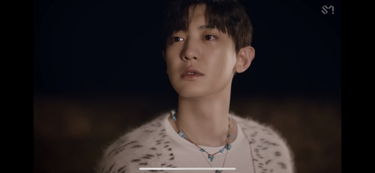 lightbaek614's tweet photo. ohmygod ofcourse it's chanyeol who foresee it happening!! https://t.co/AGnBh5vqeK