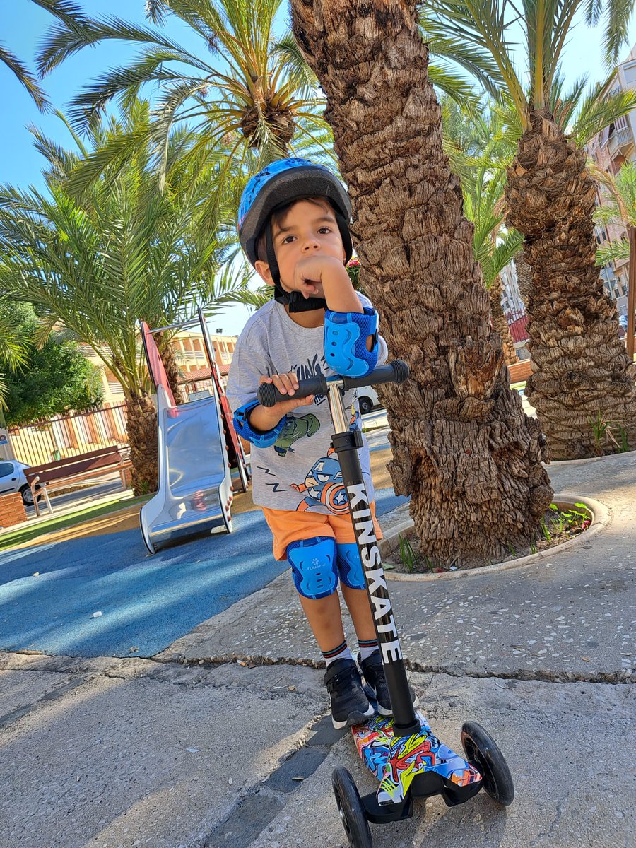 vvaccaro83's tweet photo. Feliz cumpleaños mi vida #liam https://t.co/OMOgTBgWyb