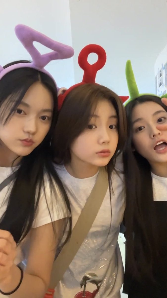 HYEWON PICS on Twitter: