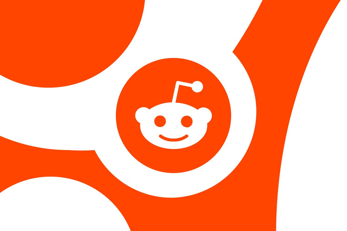 verge's tweet photo. More than six thousand subreddits have gone dark to protest Reddit’s API changes https://t.co/3tO6s53XB7 https://t.co/xPc2ZVFvrY