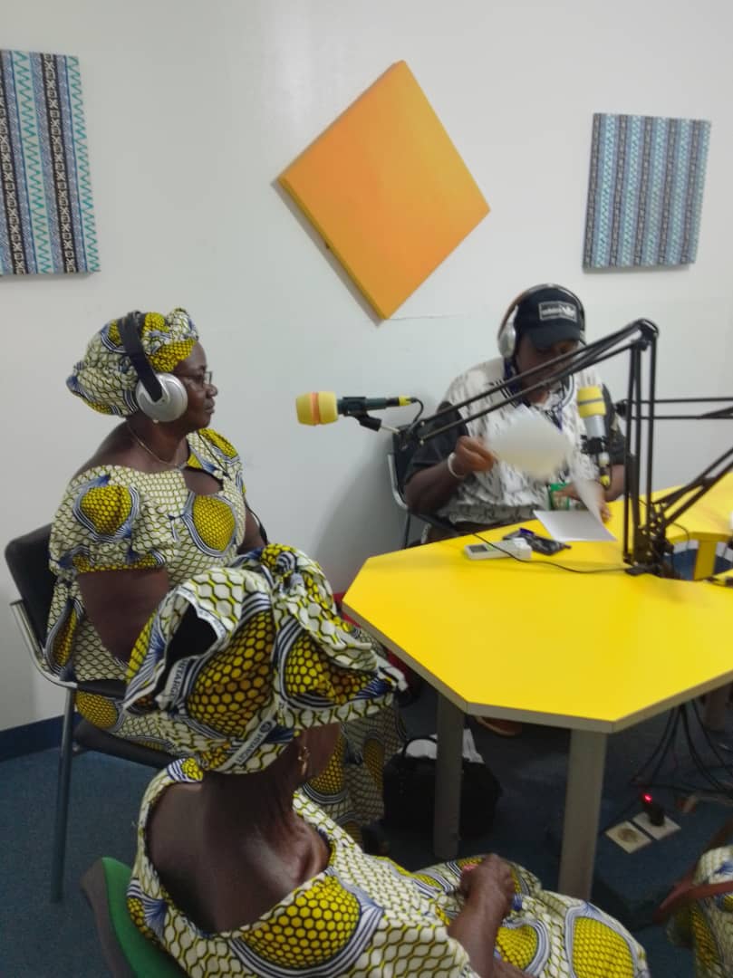 richniamba's tweet photo. Jeu-concours "Premier micro" sur Radio ATM Port-Bouet 90.5 FM, ouvert à tous les jeunes passionnés d'animation radio. Contact : 0707361346 https://t.co/y0AWyTU9yn