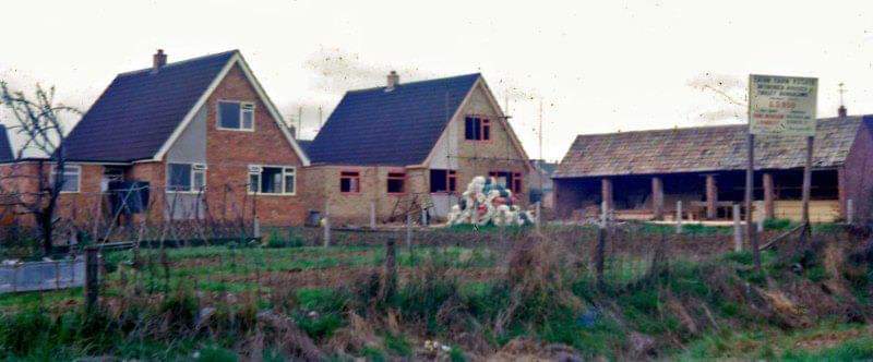 Looking through Mum's photos. 4 Pennington Rd, #Hartford, #Huntingdon. My parents had it built in about 1965. Feeling nostalgic.