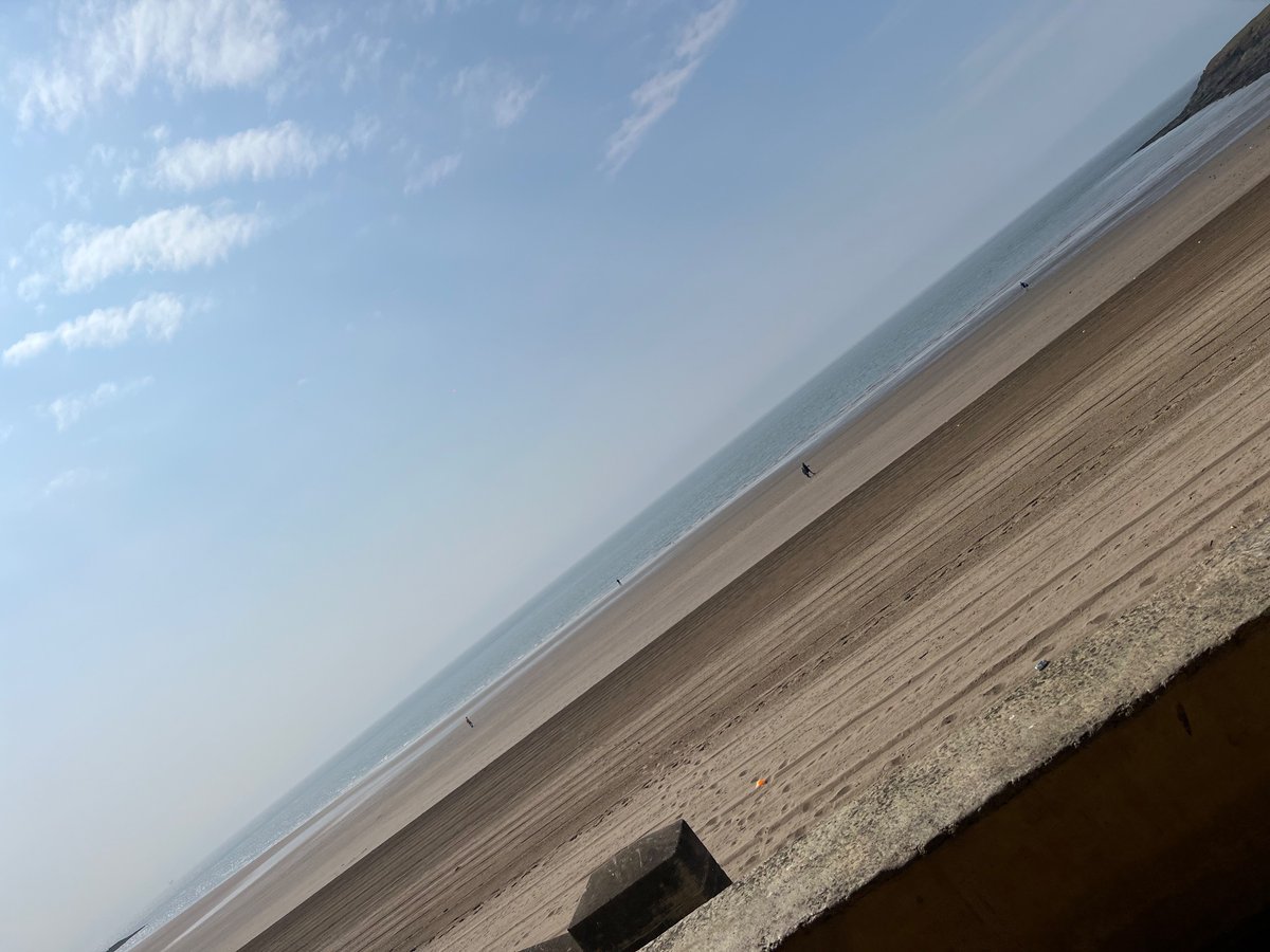 Gladstone Barry tweet media