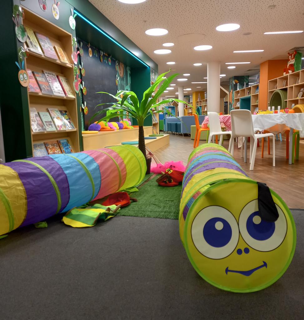 MancLibraries's tweet photo. Story telling sessions and early years activities throughout the day at Central Library for #BabyWeek2023 launch #ReadMCR @Literacy_Trust #EarlyWordsTogether #ChildFriendlyMCR https://t.co/LVFcDWEYxe