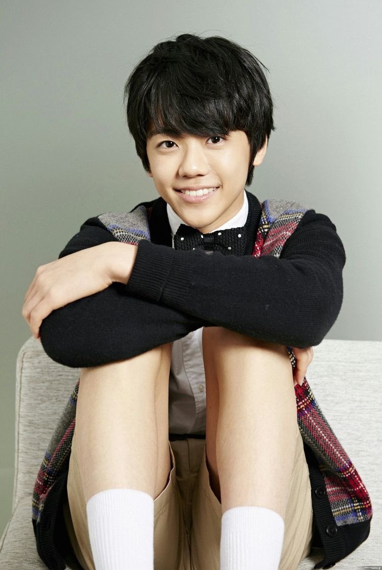 ナ tweet media