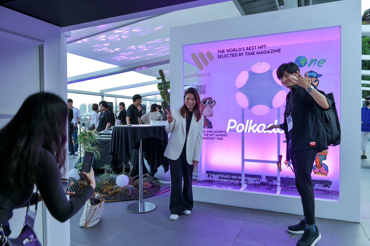 OfficialWeple's tweet photo. 감사합니다 #Hackadot2023! It was a pleasure hosting you ~

@Polkadot @ParachainKorea

 #Web3 #Blockchain #Hackathon #Seoul #Korea https://t.co/z401coqNkB