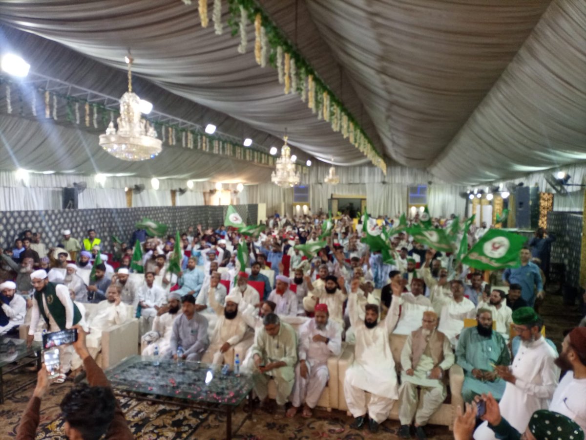 سکھر میں منعقدہ عظیم الشان وفائے پاکستان سیمینار  کی تصویری جھلکیاں!