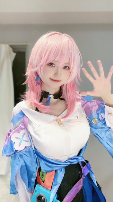 Twitterのコスプレ画像16