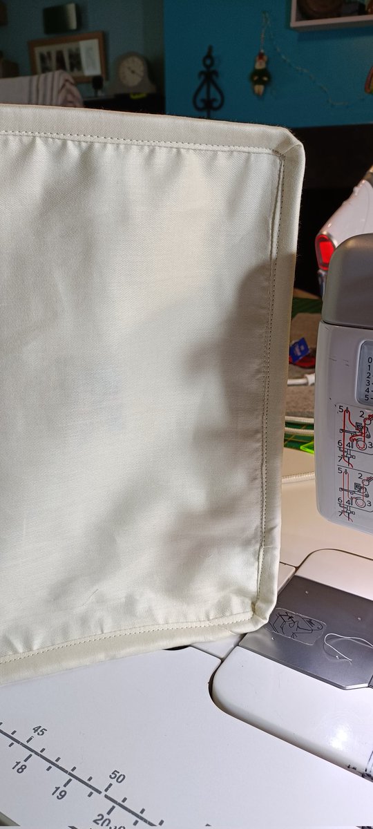 janebaker82's tweet photo. Ooooo er Mrs .... I lurve this latest backpack... I may just have to keep this one for myself!!
I'm definitely improving with the inside binding too....
Foxglove Fabrics Carmarthen
#handmadewithlove #craftbags #repurpose #handmadegifts #ecofriendlyproducts https://t.co/BkHgbkCCTA