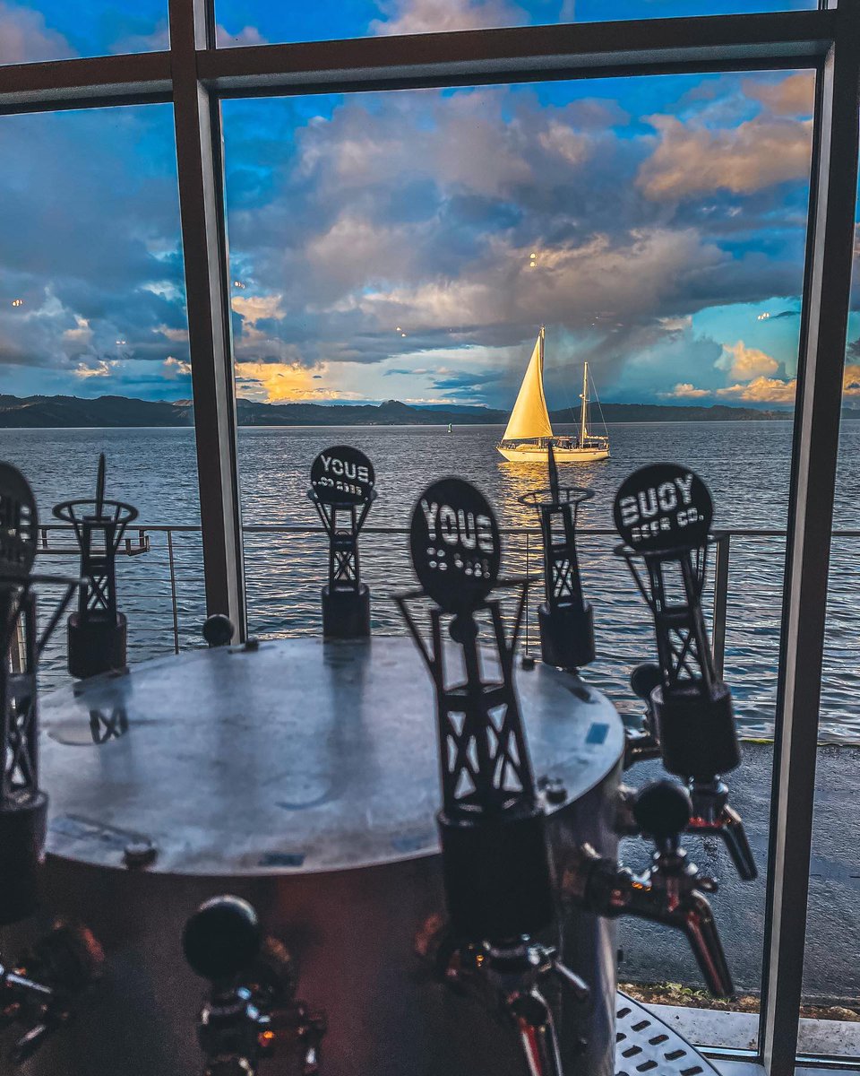NewSchoolBeer's tweet photo. One year after the devastating roof collapse, @BuoyBeer is bouncing back https://t.co/9KiGnJCY9f

#buoybeer #astoria #astoriaor #astoriaoregon #oregoncoast https://t.co/0PHGKnaH5g