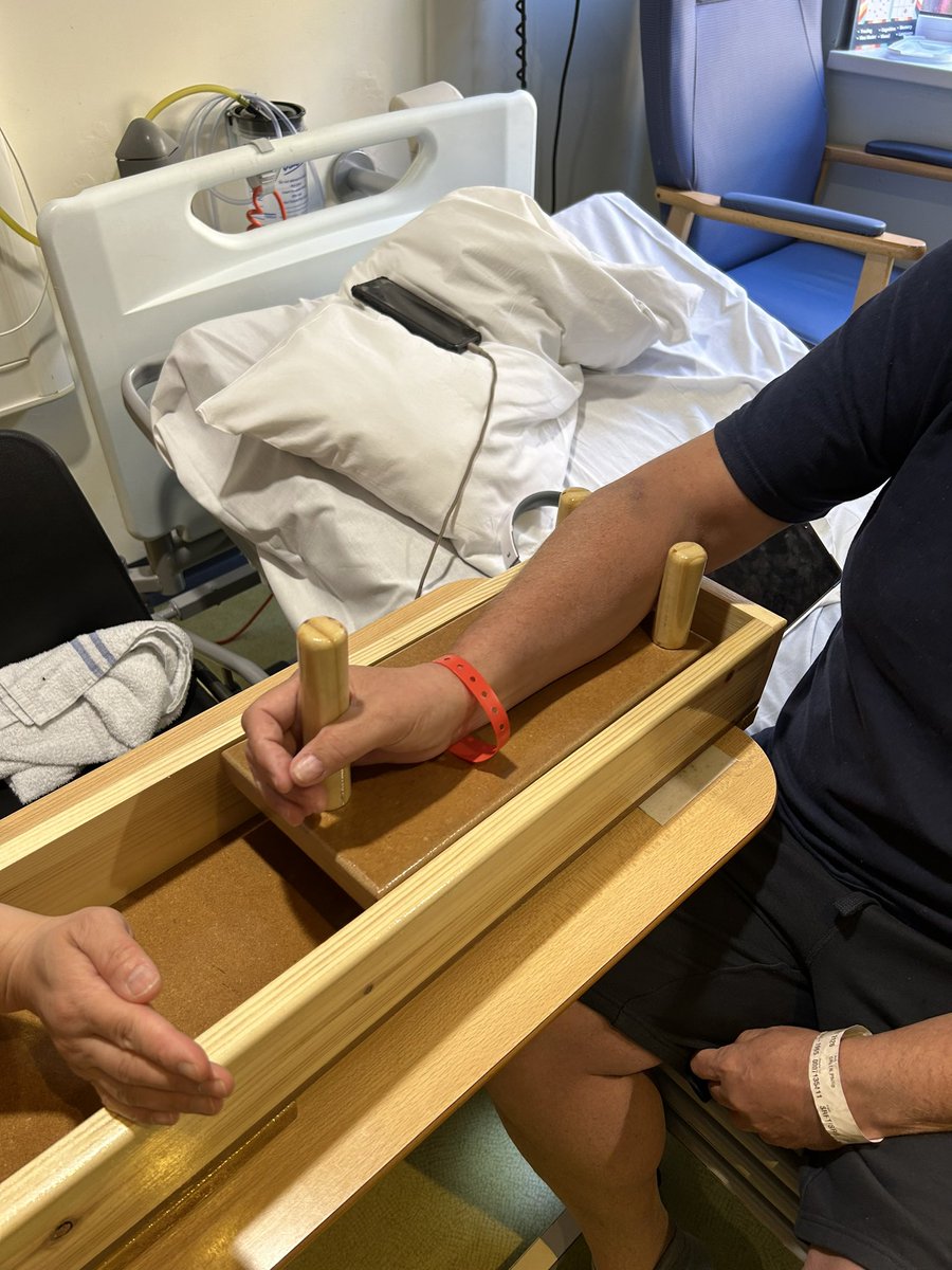 SalfordSRU's tweet photo. Thank you so much to our lovely OT technician Graham for making us this Strong Arm 🌟 Increasing upper limb reps post stroke #1000reps @SalfordCO_NHS @SCO__OT @SCOPhysio @HASU_SRFT @MCCN_UK @GMNISDN https://t.co/rpOhN6PygX