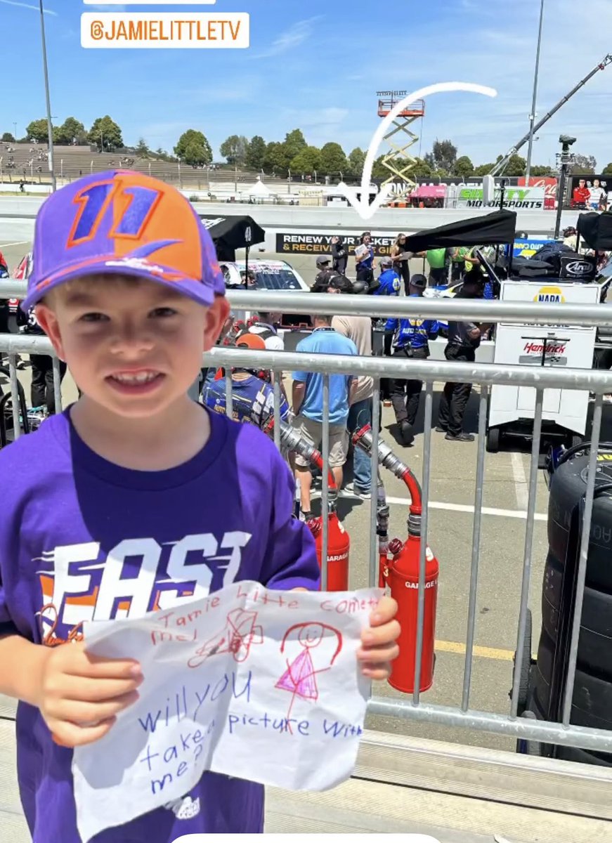 JamieLittleTV's tweet photo. The cutest little race fan I met this weekend…Saturday they posted this picture (w/ his picture for me) &amp; Sunday we met. ❤️🏁 https://t.co/wpngxQPZ1R