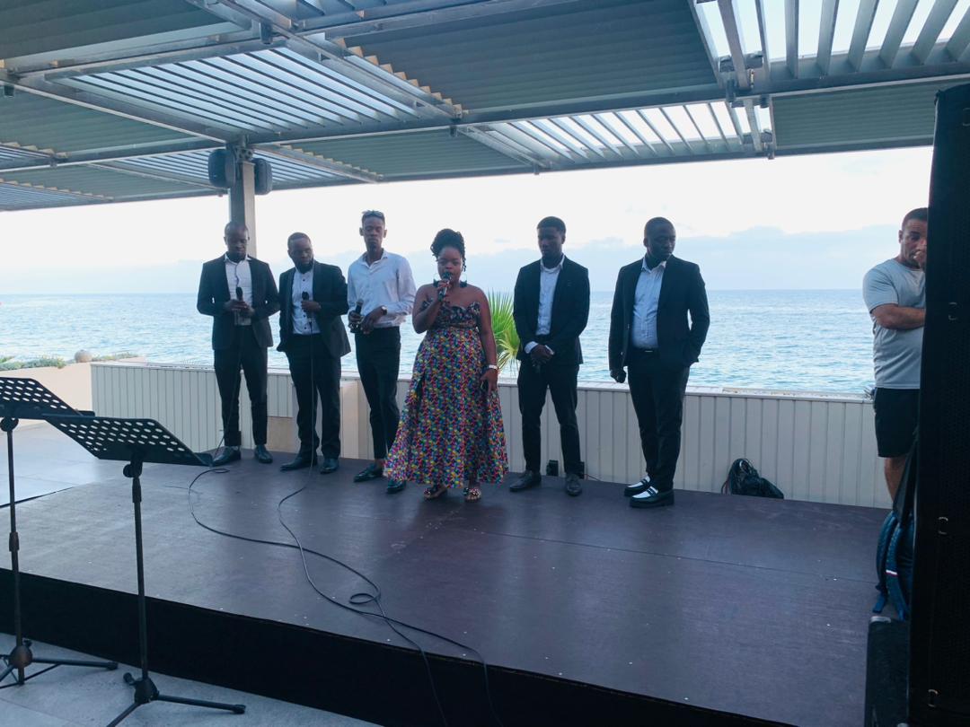 focus_acappella's tweet photo. Soundcheck time https://t.co/JO7PWJKcUl