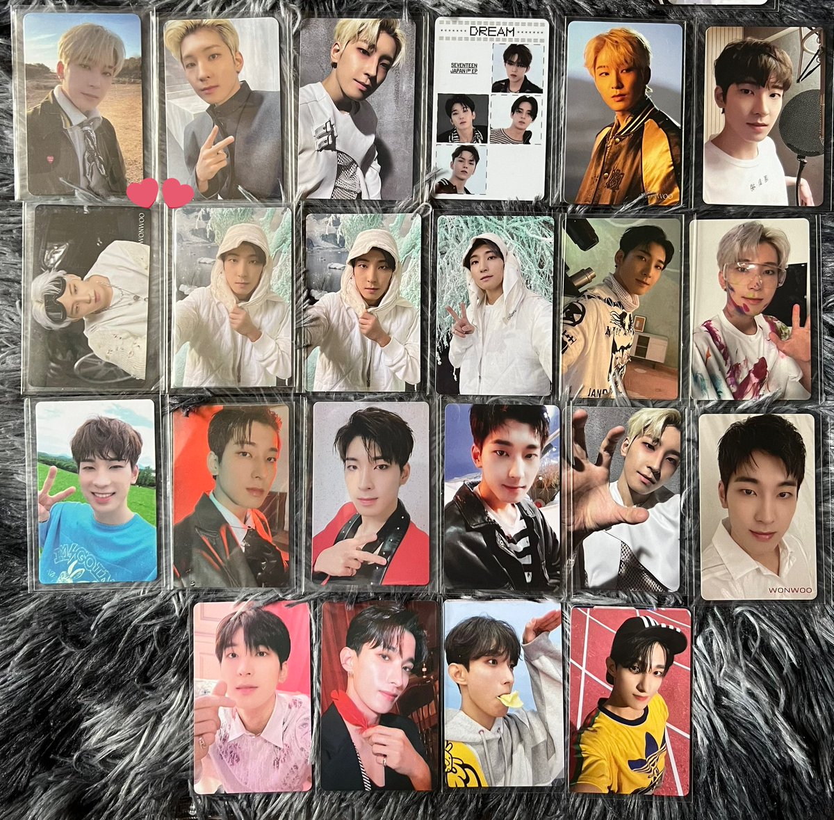 jeonsiiie's tweet photo. lfb wts ph

~help rt

baka may inch 😅
semi wonwoo qs with fml pcs 
- 29100 (120 pcs)

- on hand and ready to ship
- dop: nego, 1k nrdp, (prio payo within 24hrs)
- loc: manila, mod: ggx sdd flash
- can look for kahati but will ship to one person only

dm to claim https://t.co/f5Y9TzfZmg