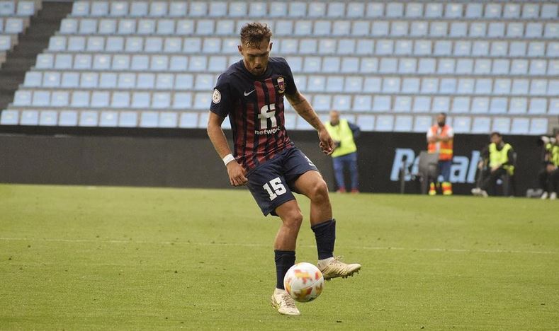 ℙ𝕝𝕒𝕪𝕠𝕗𝕗  #PrimeraRFEF

Los nuestros, protagonistas en la finales 👇

✔️ <a href="/christian_bi7/">Christian</a> y <a href="/ribelles_10/">Ribelles10</a>  #ADAlcorcón
✔️ <a href="/GraneroBorja/">Borja Granero</a>  #CDCastellón
✔️ <a href="/gvallejo_13/">guillermo vallejo</a>, <a href="/DieGonzalez4_/">Diego González</a>, <a href="/MarioSoberon9/">Mario Soberón</a> y 𝔸𝕓𝕒𝕕 #CDEldense 

#EmartSoccer #FamiliaEmartSoccer #SomosEmartSoccer