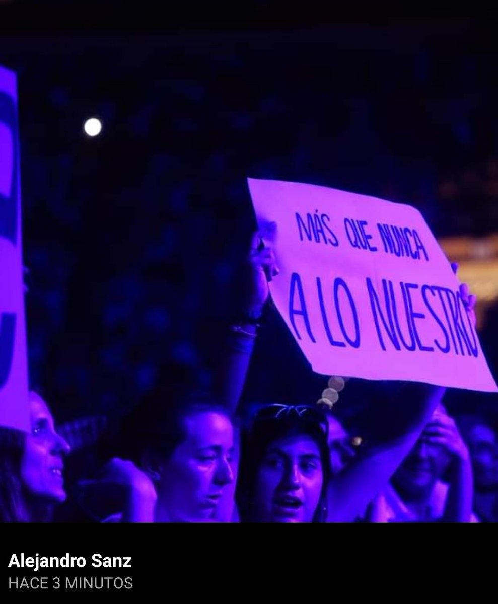layeliinfuenser's tweet photo. @SevillanadMiami La esperansa de triana, la macarena y la virgen del rosío entrando por campana 🤣🤣🤣🤣🤣 @AlejandroSanz https://t.co/UIYjmAHuAU