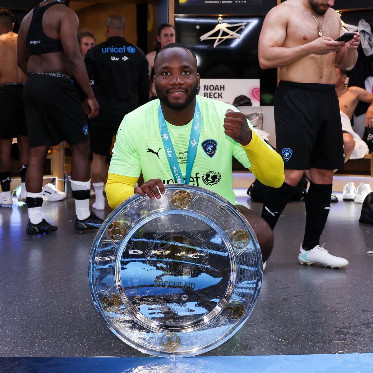 More hardware for the collection! 🏆 @Leon_edwardsmma x @SoccerAid