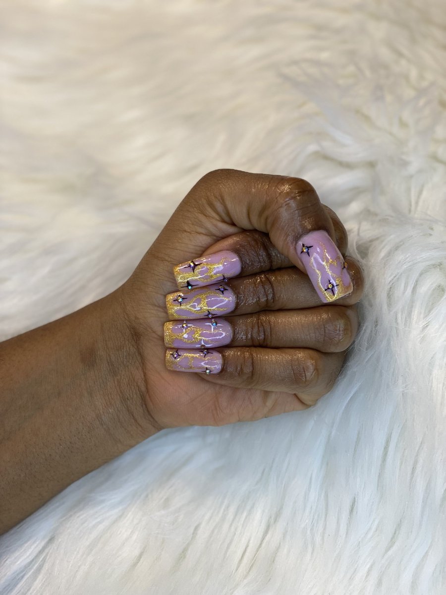wizzyoix's tweet photo. @Nice_nails247 https://t.co/84DpL7awzy